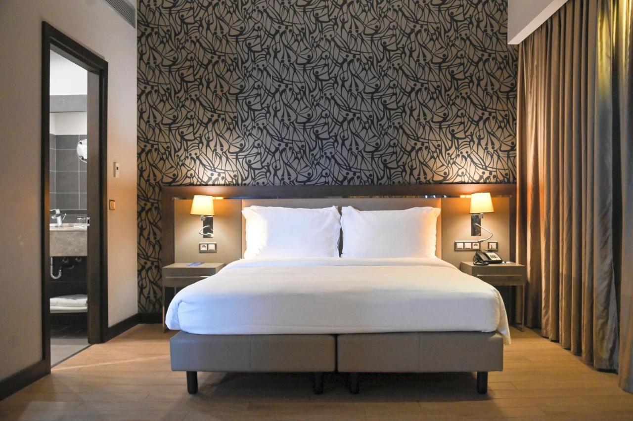 Radisson Blu Hotel, Abidjan Airport Buitenkant foto