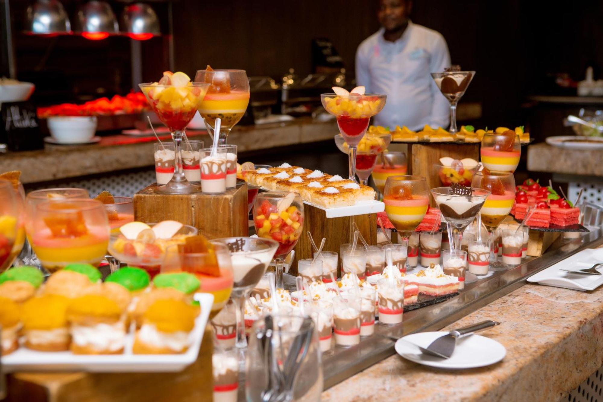 Radisson Blu Hotel, Abidjan Airport Buitenkant foto