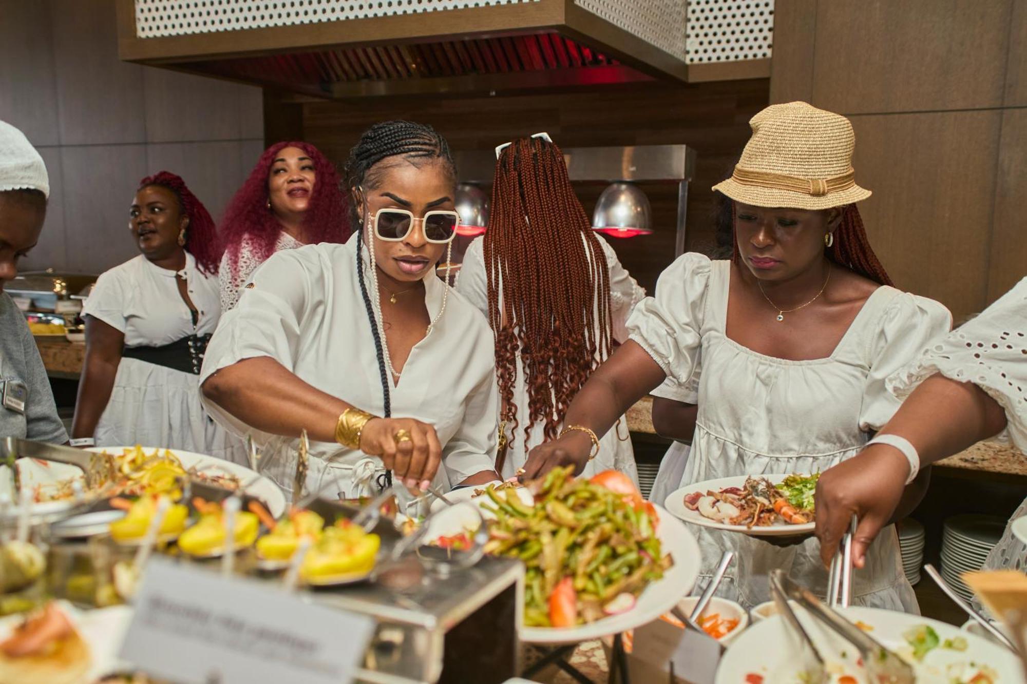 Radisson Blu Hotel, Abidjan Airport Buitenkant foto