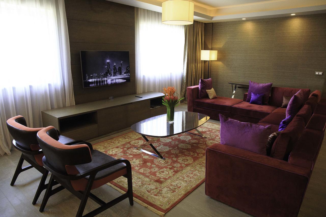 Radisson Blu Hotel, Abidjan Airport Buitenkant foto