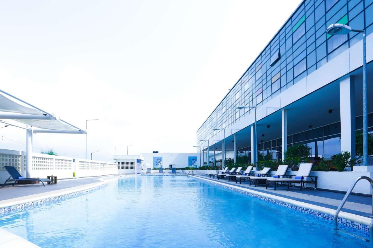 Radisson Blu Hotel, Abidjan Airport Buitenkant foto